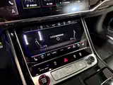 Фото 19 - Audi S8