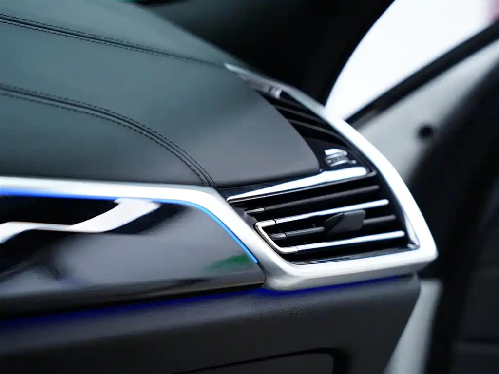 BMW X6 M 2022 X6 M фото 47