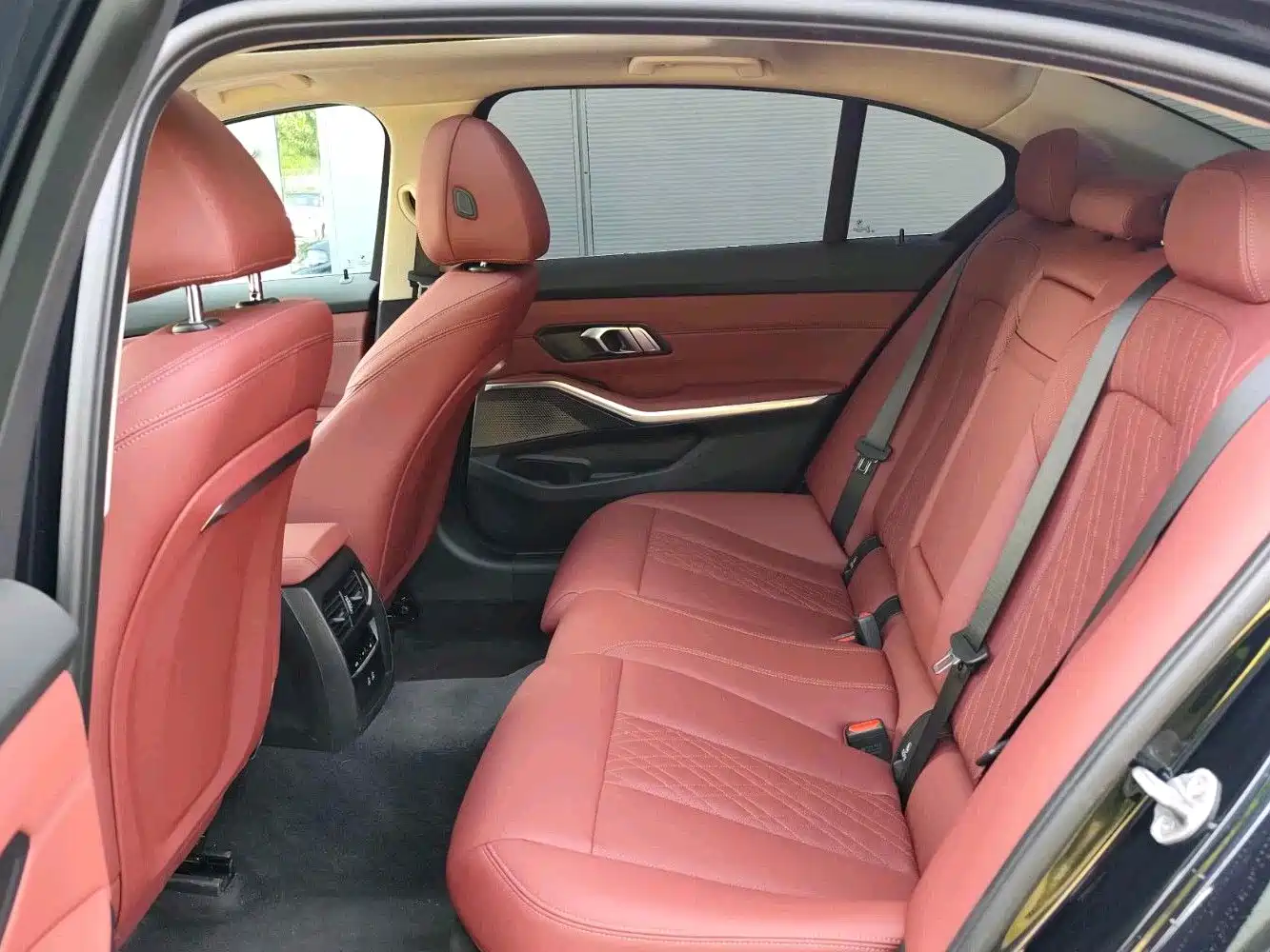 BMW 3 Series 2026 2025 325Li M Sport Package