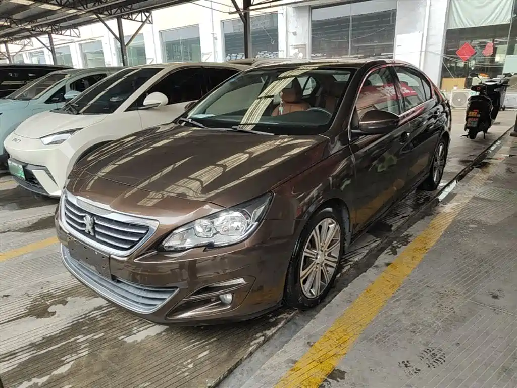 Peugeot 408 2014 1.8L Automatic Luxury Edition фото 2
