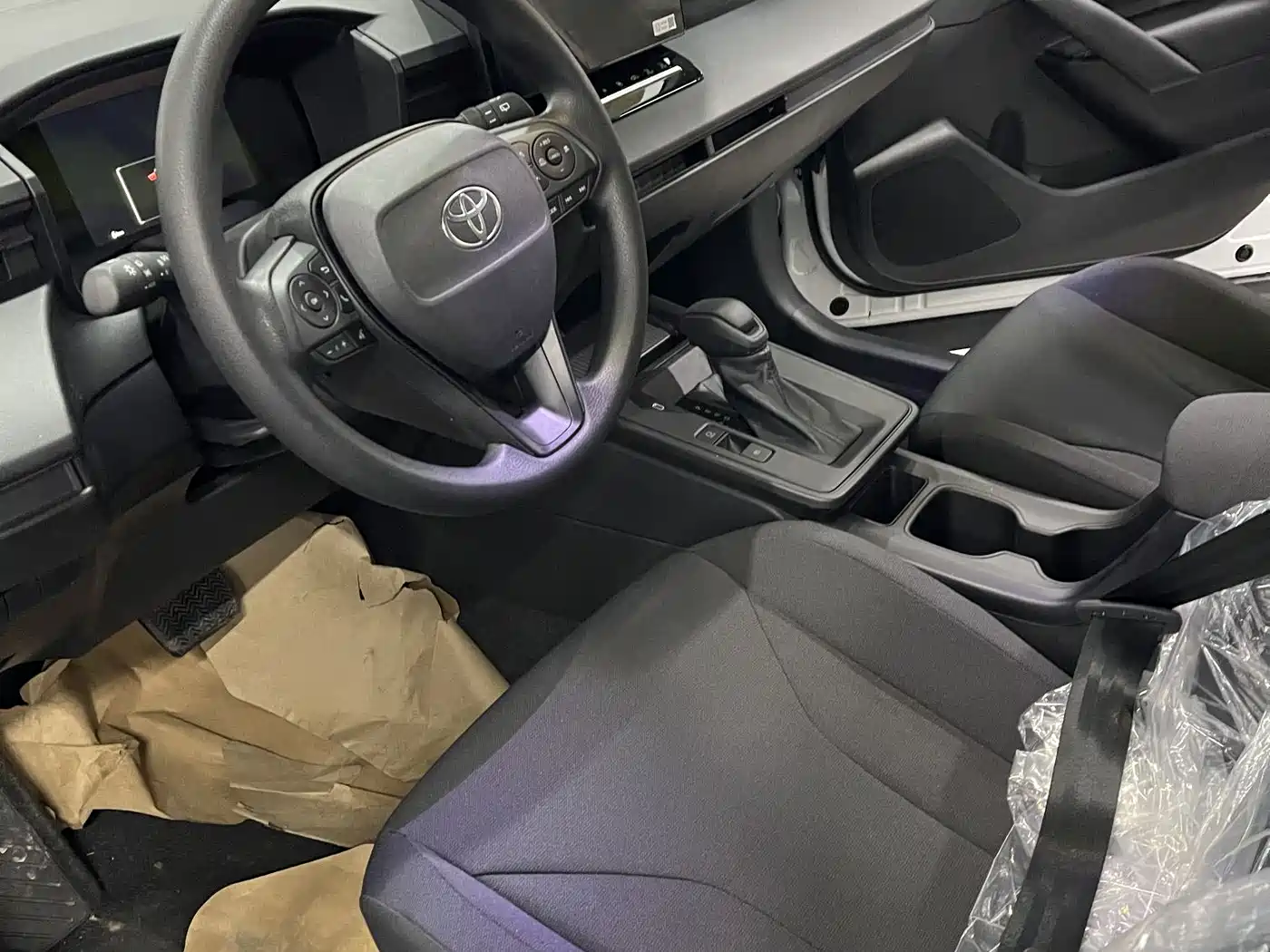 TOYOTA COROLLA SHARP AMPLIFIER