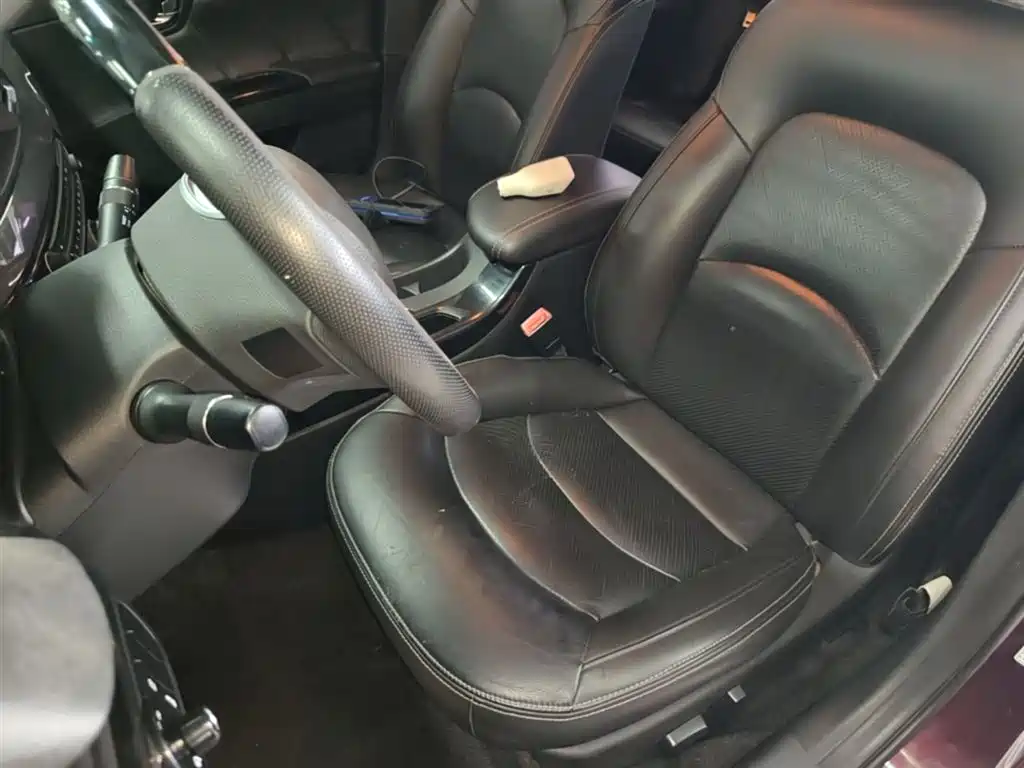 GAC Trumpchi Trumpchi GA6 2015 1.8T DCT Elite фото 15