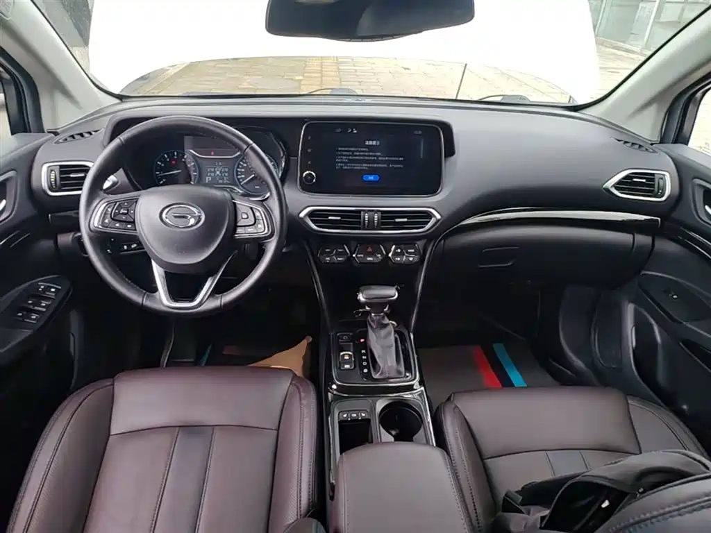 GAC Trumpchi Trumpchi GS4 2018 235T Automatic 2WD Luxury Smart Connect фото 10