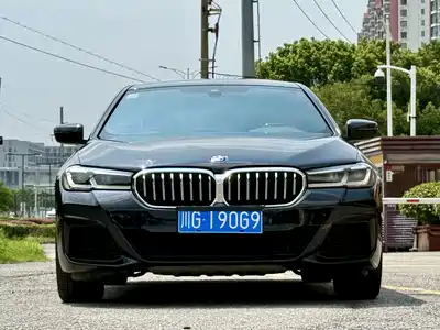 BMW 5