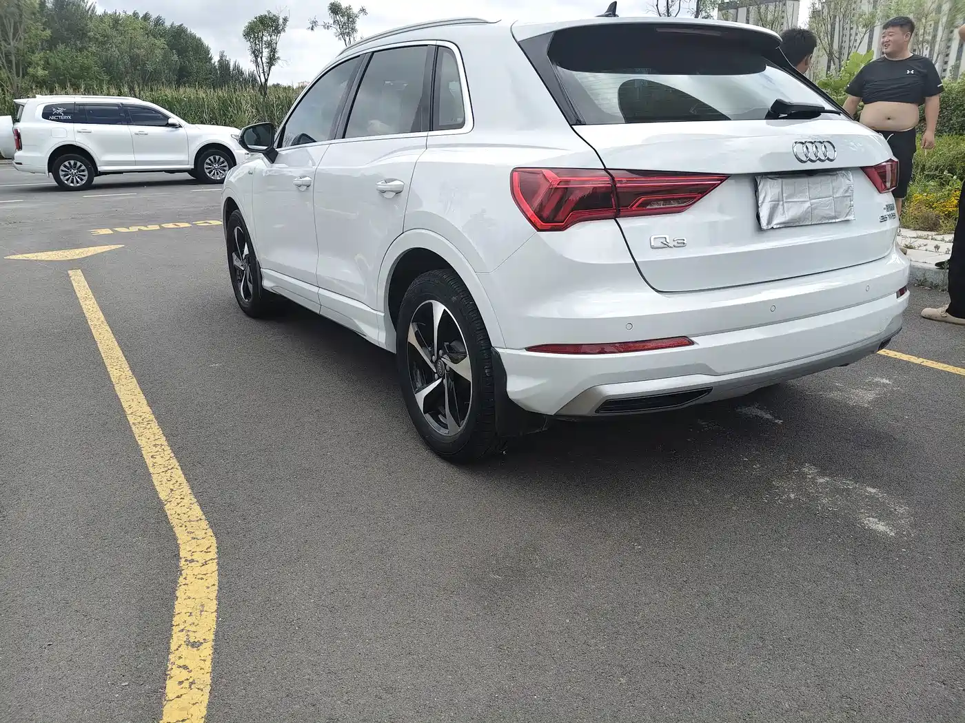 Фото 9 - Audi Q3