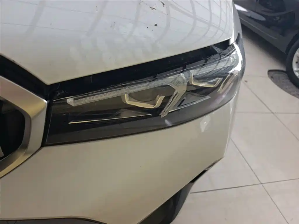 BMW 3 Series 2024 320Li M Sport Package фото 24