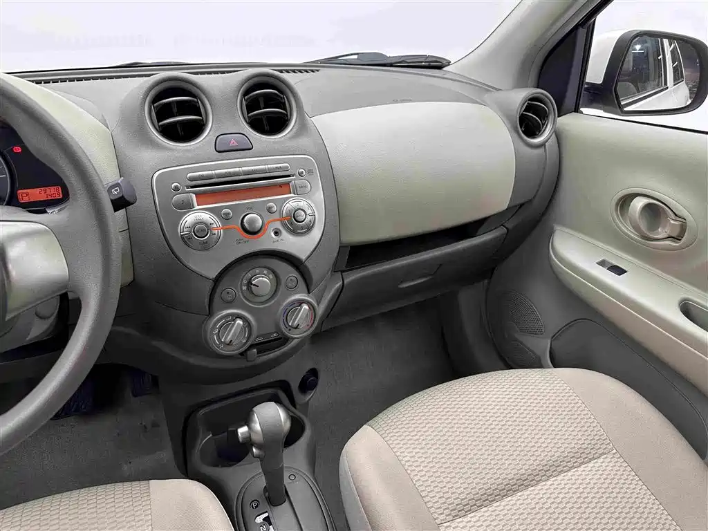 Nissan March 2014 2010 1.5L Automatic Easy Smart Edition