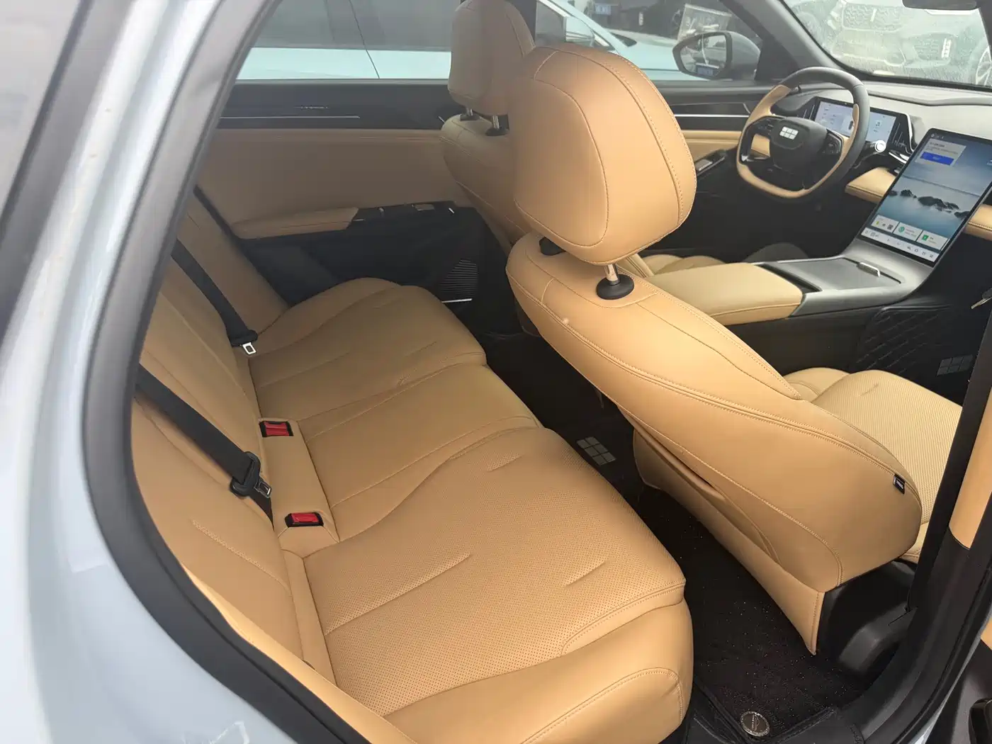 Geely Galaxy Galaxy L6 2023 Model 125km PLUS фото 14