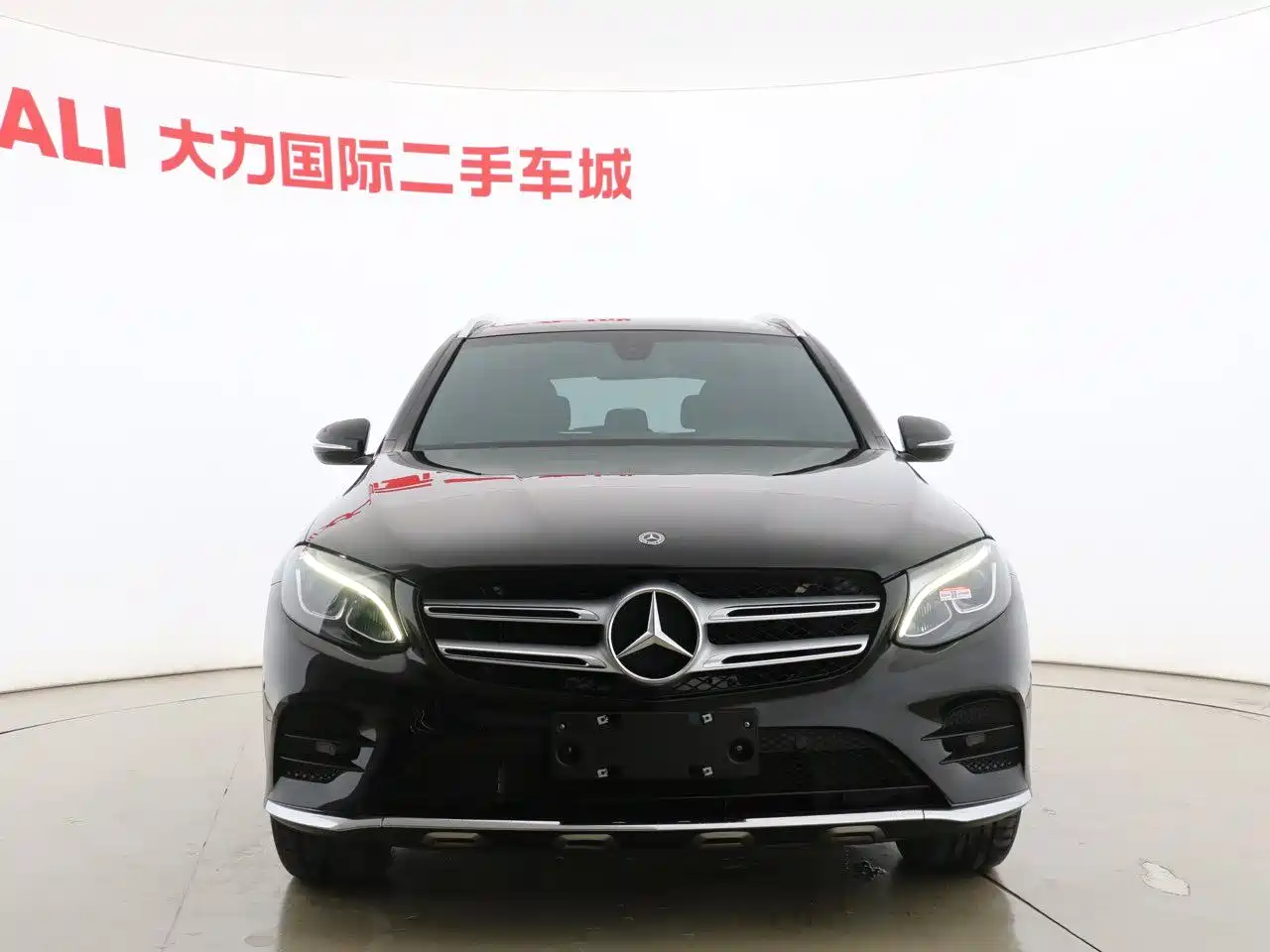 Mercedes-Benz GLC 2018 GLC 260 4MATIC Dynamic фото 2