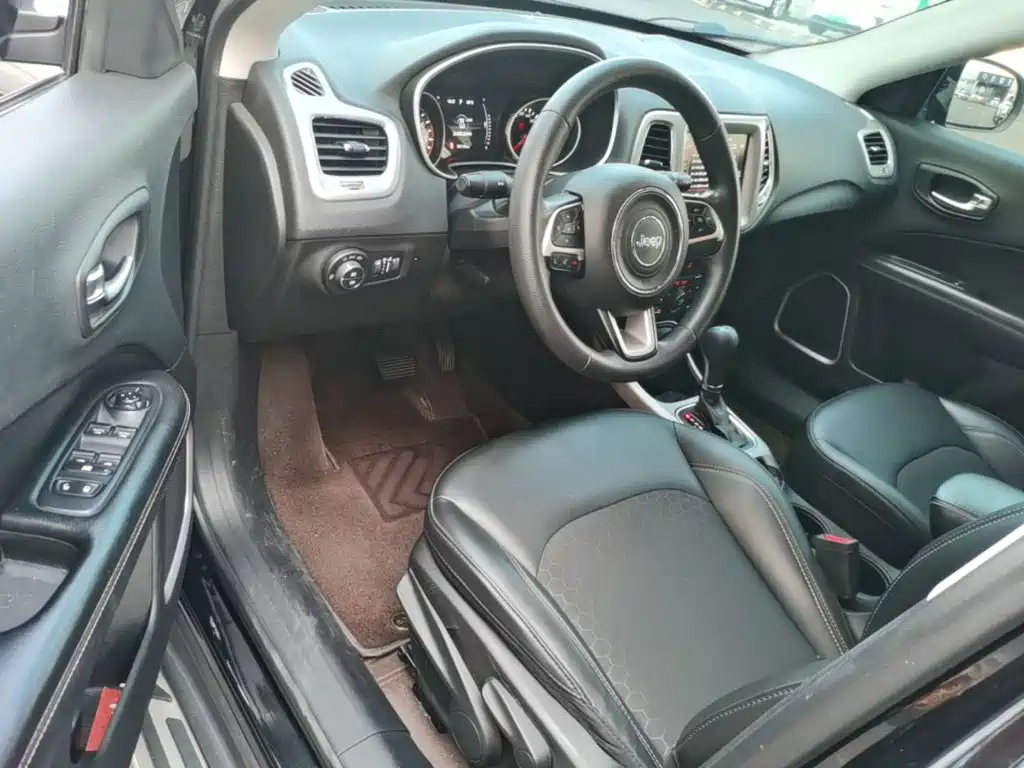 Jeep Compass 2020 2020 220T Automatic Leading Edition