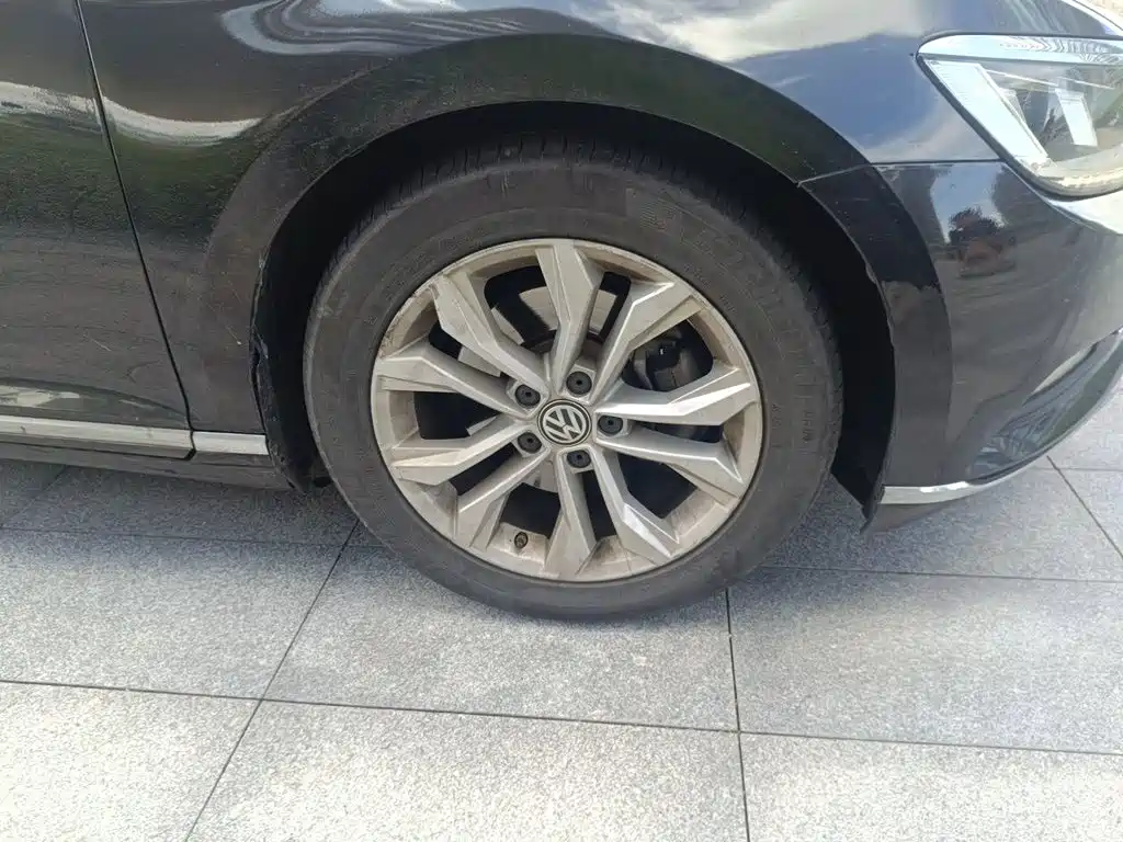 Фото 8 - Volkswagen Magotan