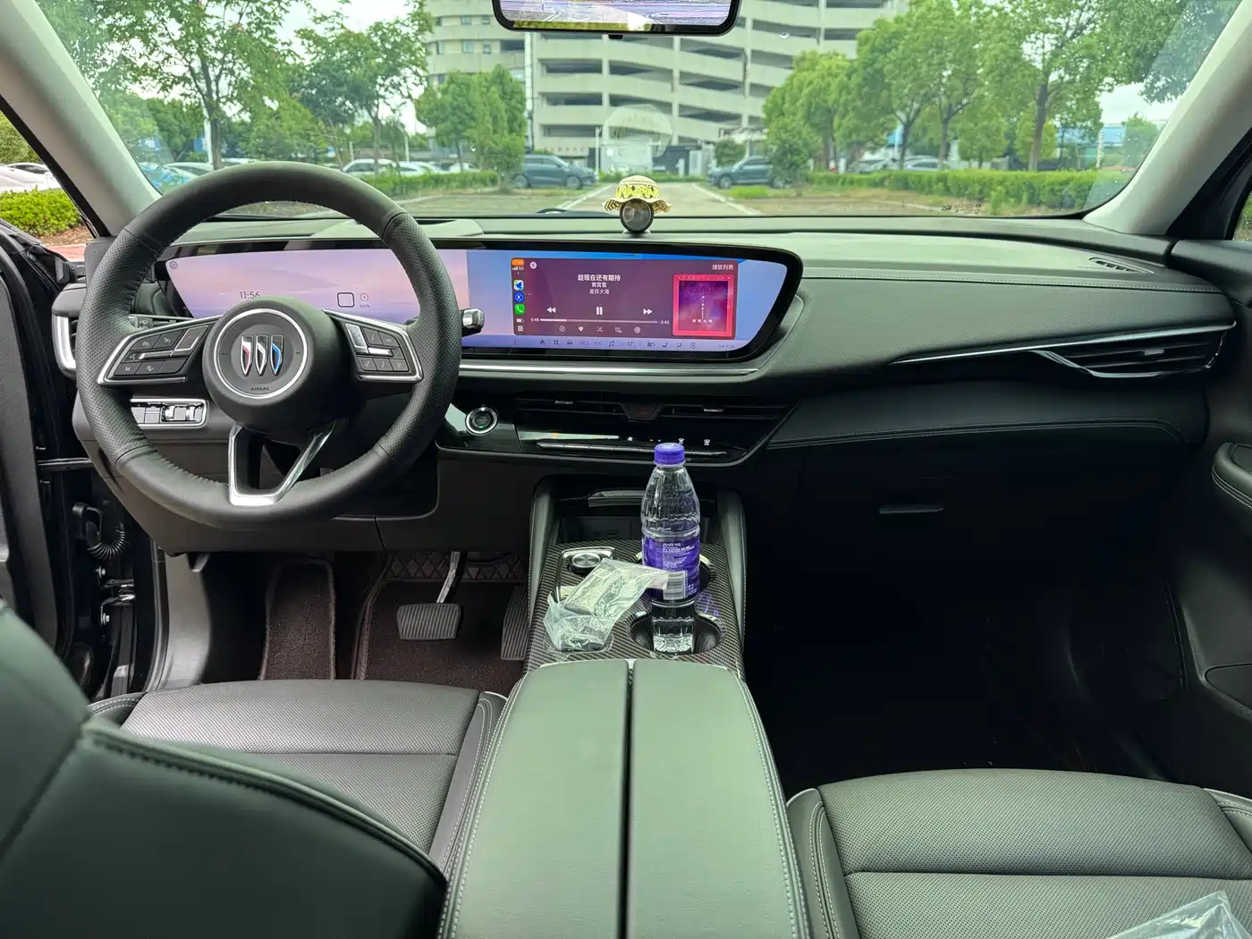 Buick Envision Plus 2025 Enclave Plus 28T 2WD Platinum Edition фото 14