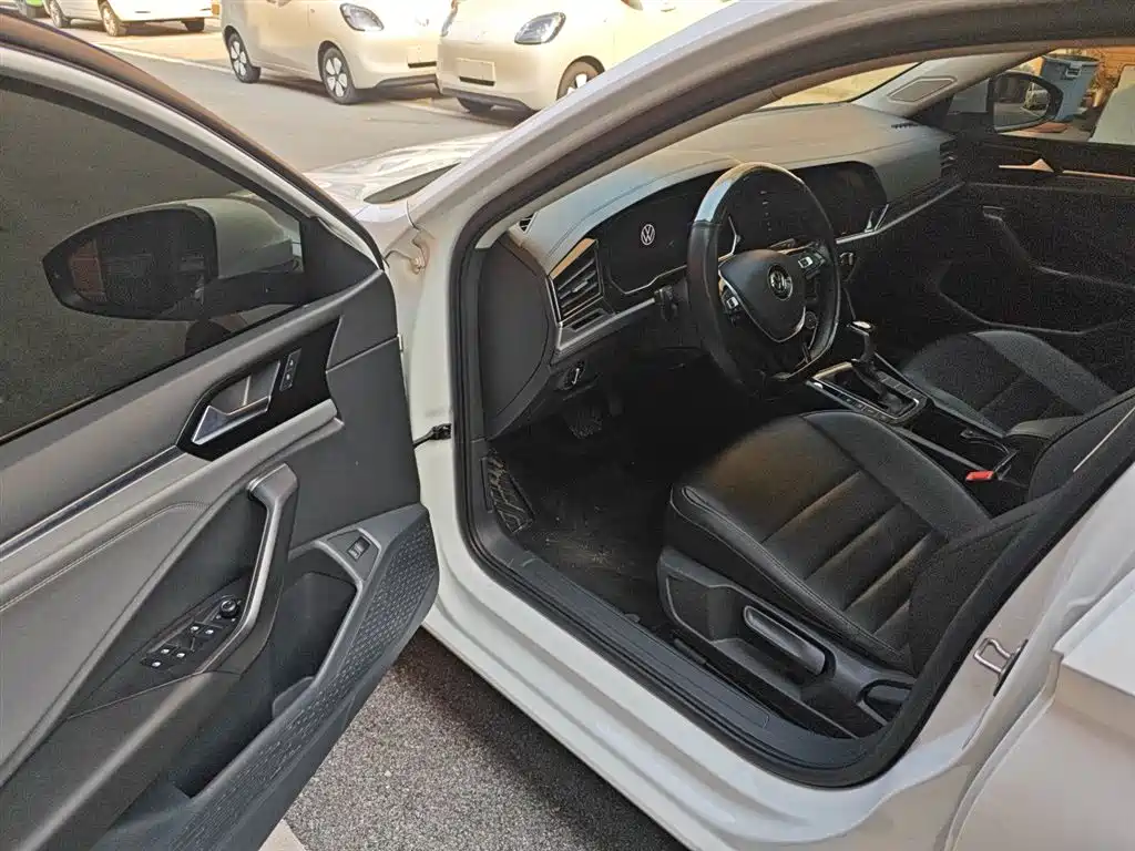 Volkswagen Sagitar 2021 280TSI DSG Comfort Smart Connect Edition фото 13