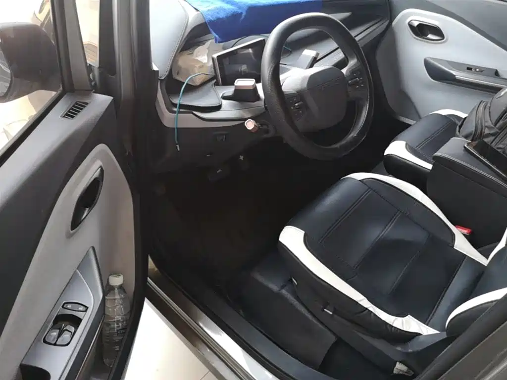 Baojun E200 2019 2018 Smart Drive Edition