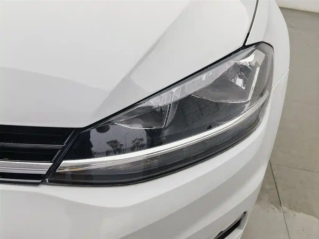 Volkswagen Golf 2018 1.6L Automatic Comfort фото 7