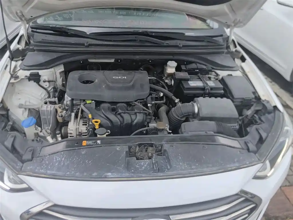 Hyundai Elantra 2016 Model 1.6L Automatic Smart Elite фото 20