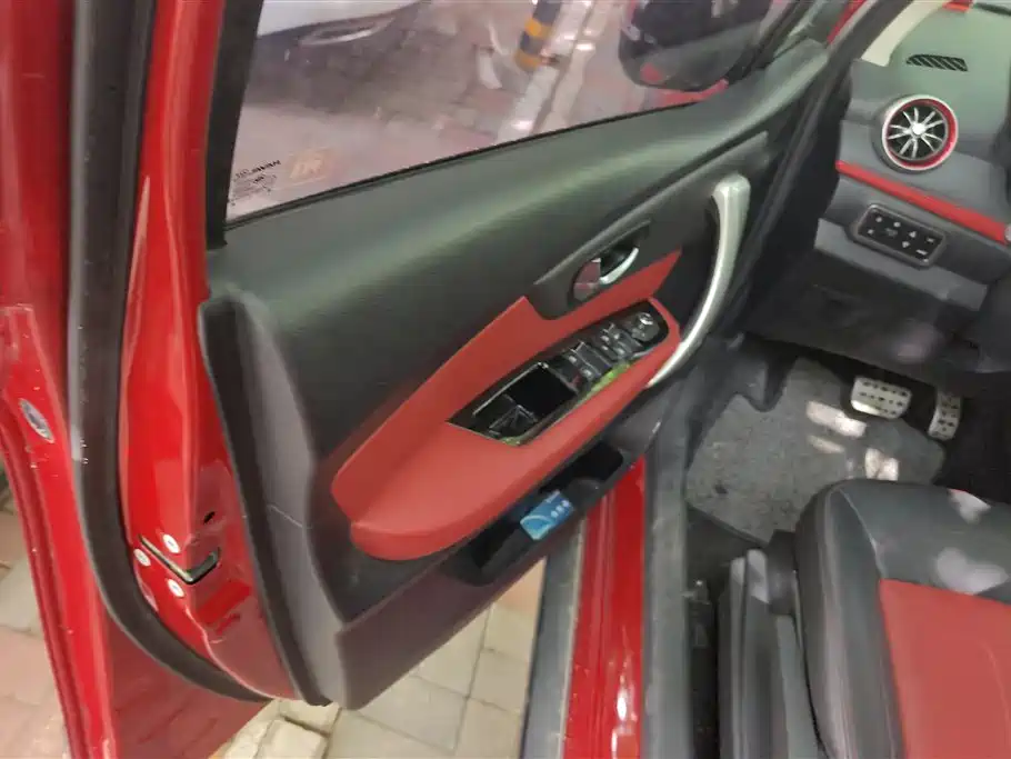 Haval H1 2016 Facelift Blue Label 1.5L AMT Luxury фото 7