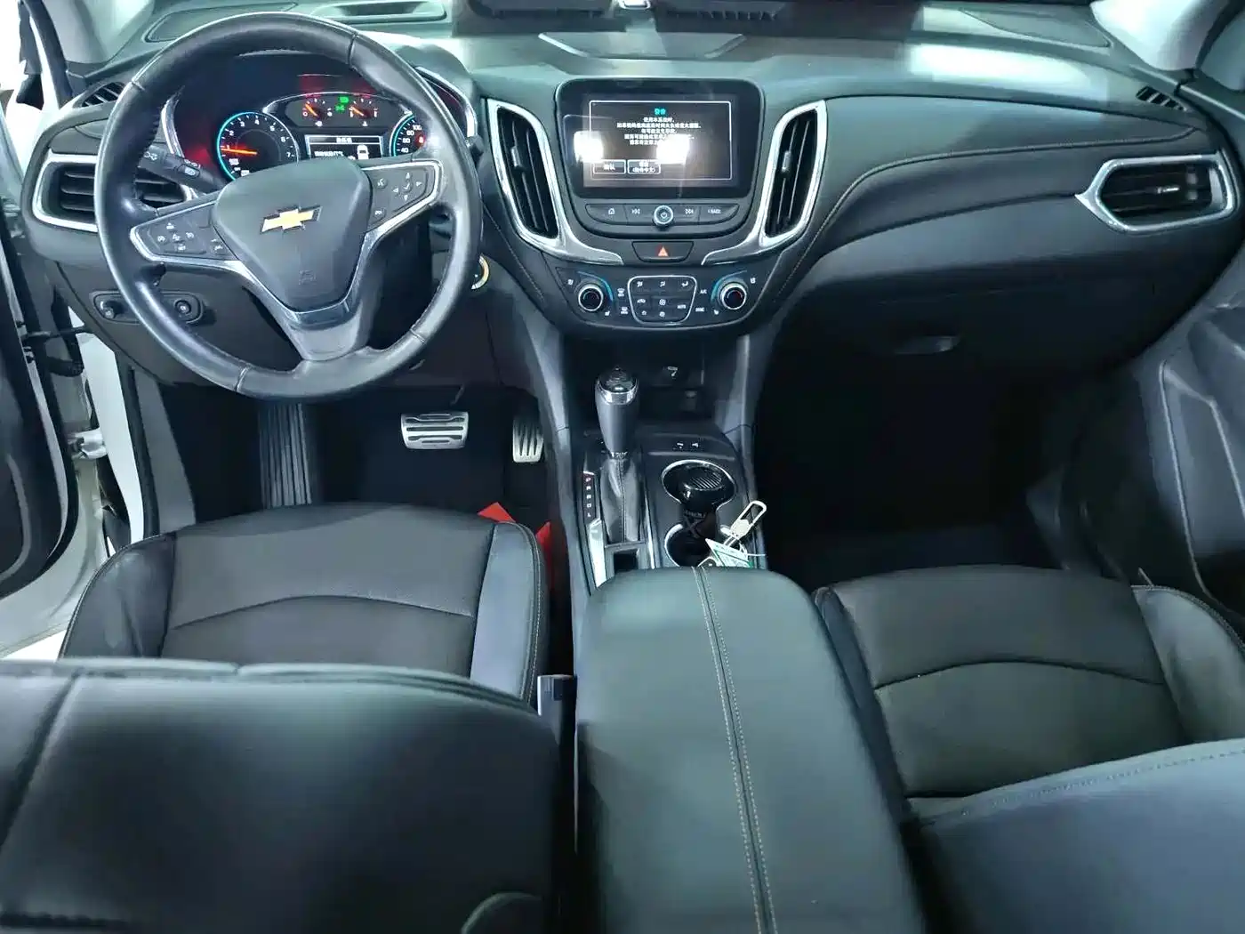 Chevrolet Equinox 2018 RS 550T Automatic 4WD Guardian Edition фото 7