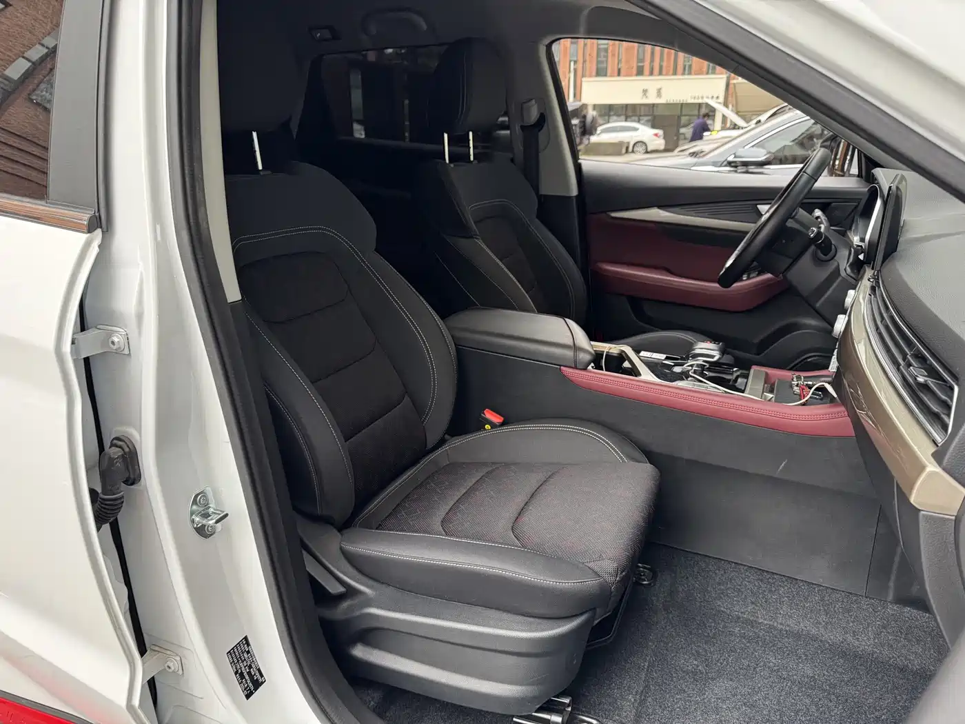 Jetour X70 2024 2024 1.5T DCT Sport Edition 7-seater