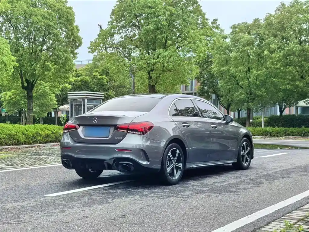 Mercedes-Benz A-Class 2022 Facelift II A 200 L Sport Sedan Fashion фото 16