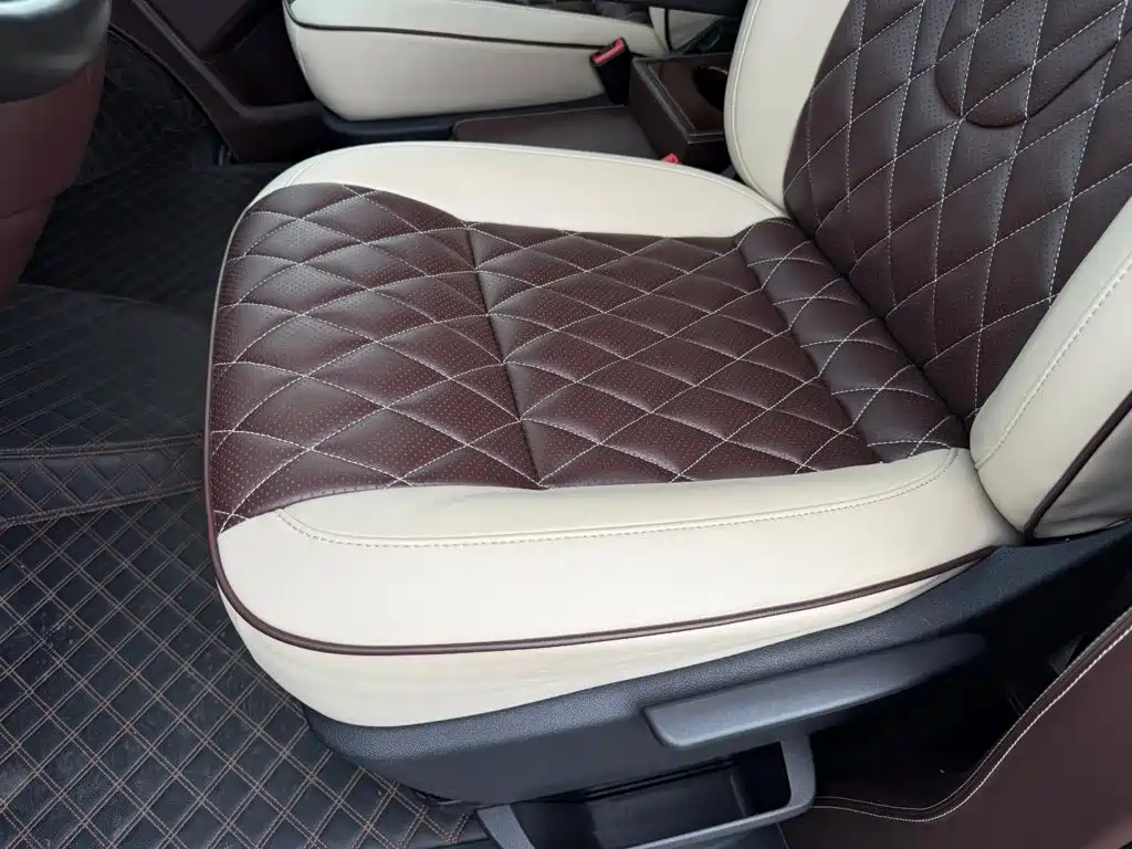 Volkswagen Caravelle 2019 2019 2.0TSI 4WD Luxury 7-seater