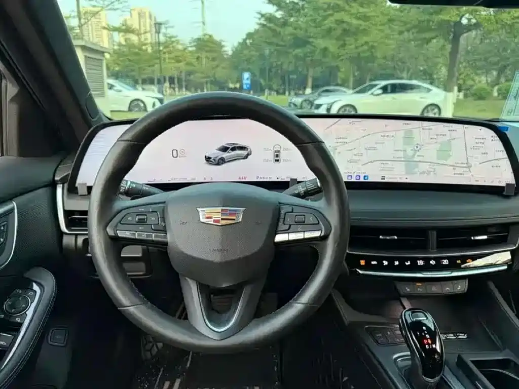 Cadillac CT5 2024 28T Luxury Model Pro фото 10
