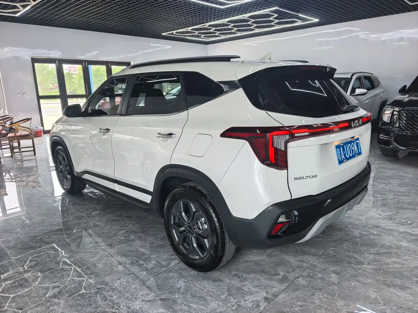 Kia Seltos 2023 1.5L CVT Luxury Edition фото 4