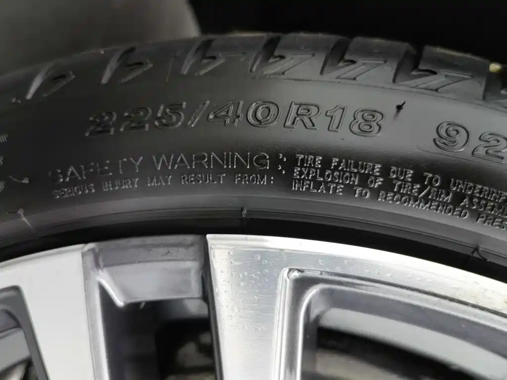 Фото 24 - BMW 2 Series (Import)