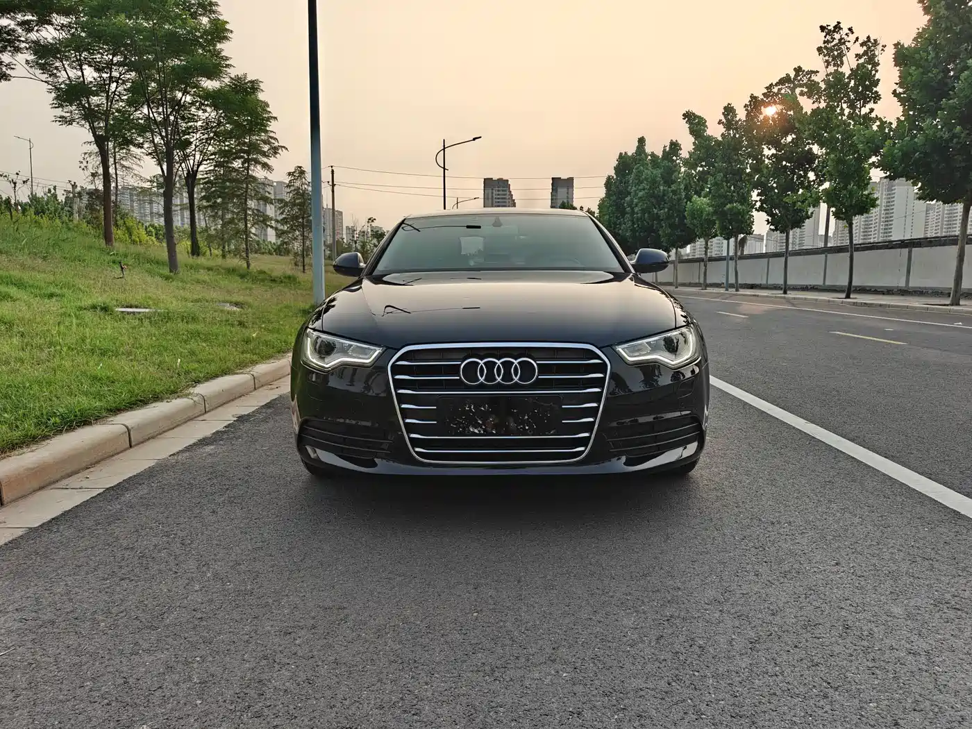 Audi A6L 2012 TFSI Standard фото 2