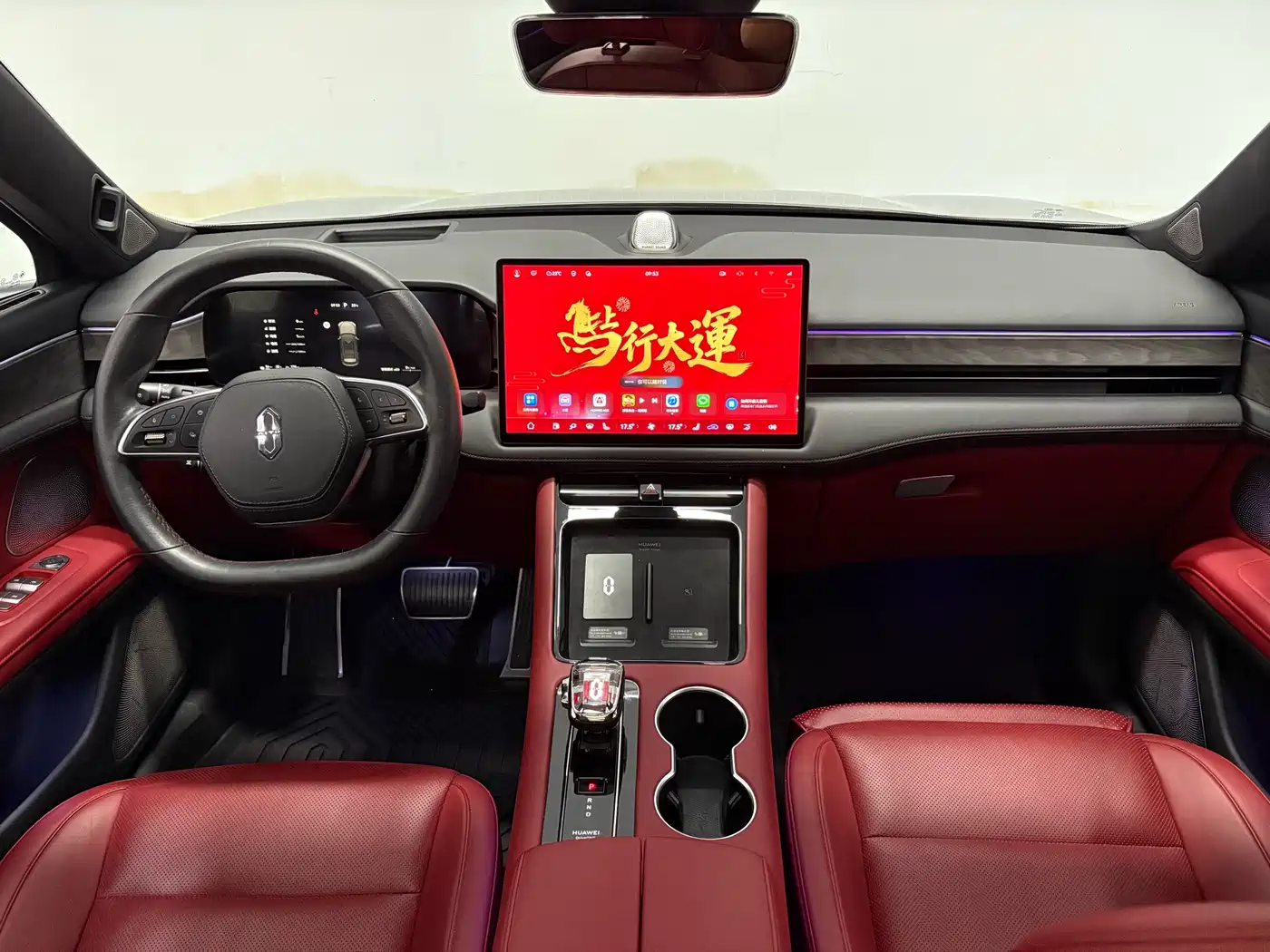 AITO Wenjie AITO M5 2023 Extended Range RWD Smart Drive Edition фото 11