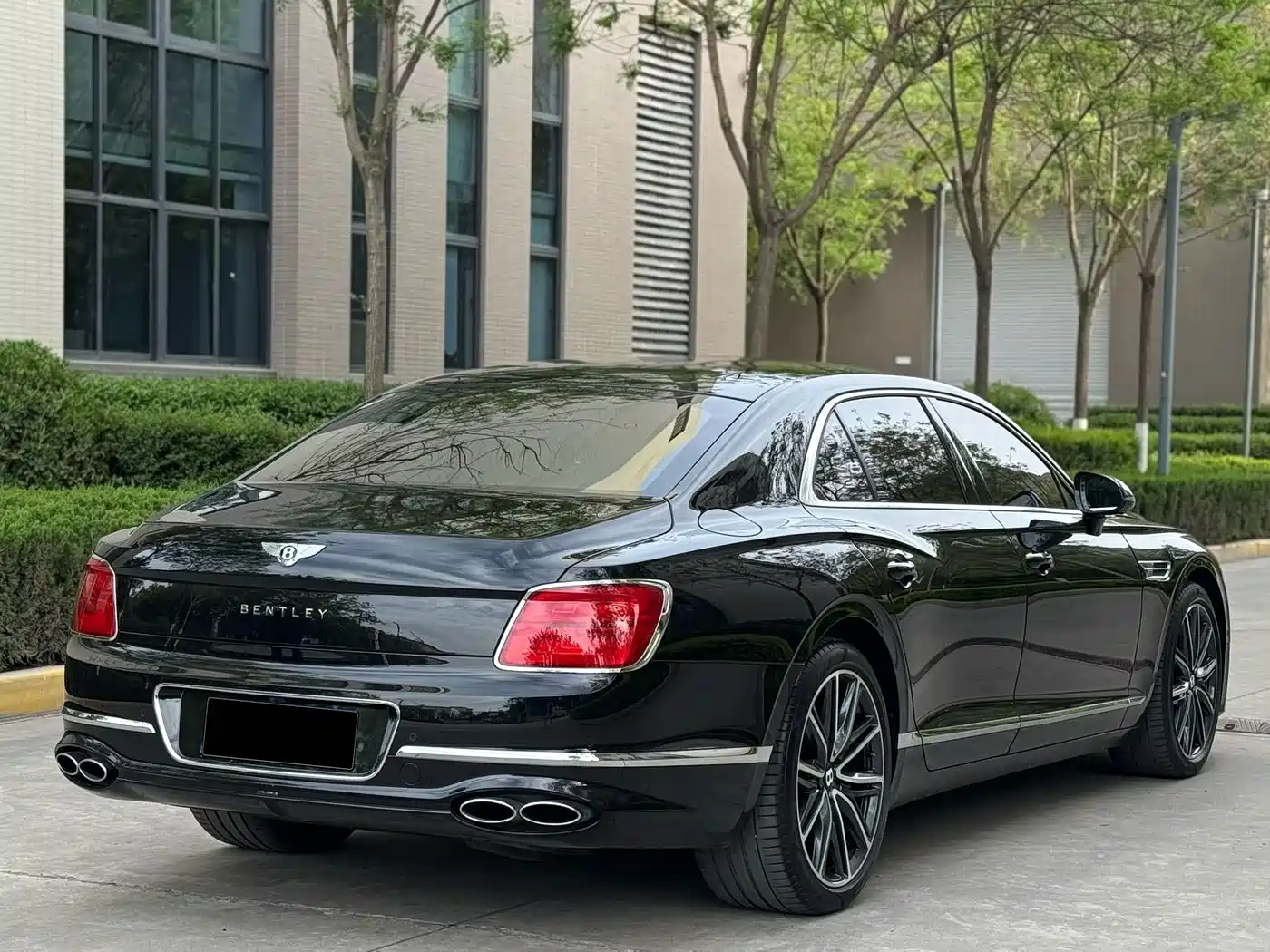 Bentley Flying Spur 2024 2022 4.0T V8 Standard