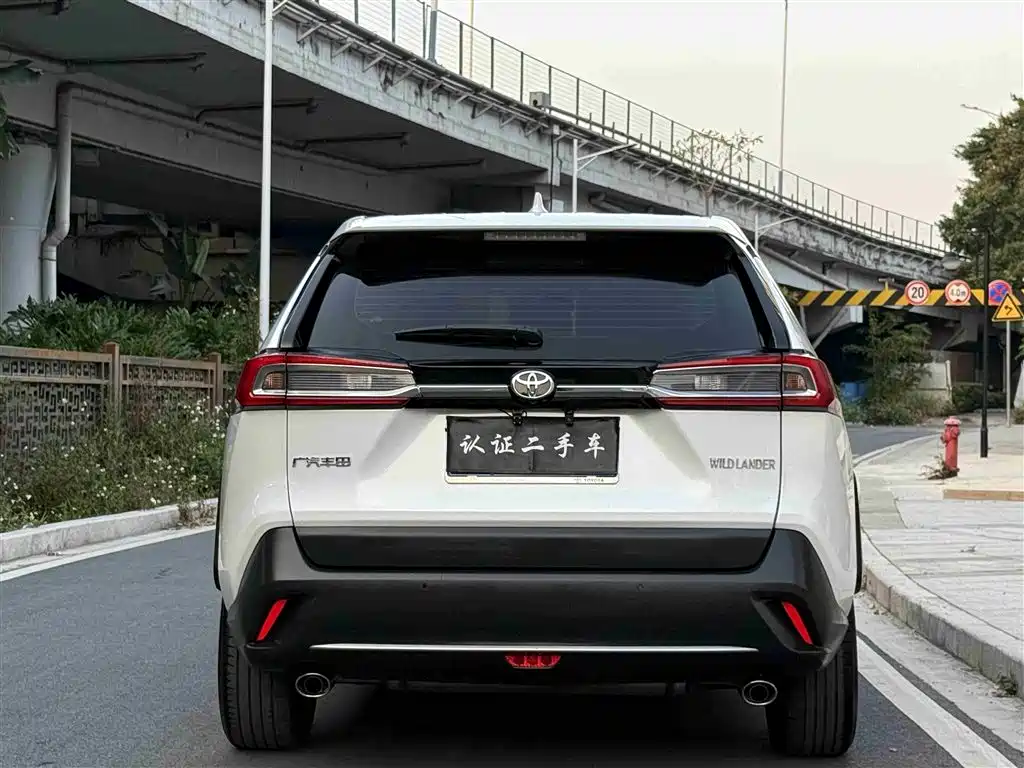 Toyota Wildlander 2023 2.0L CVT FWD Urban фото 20