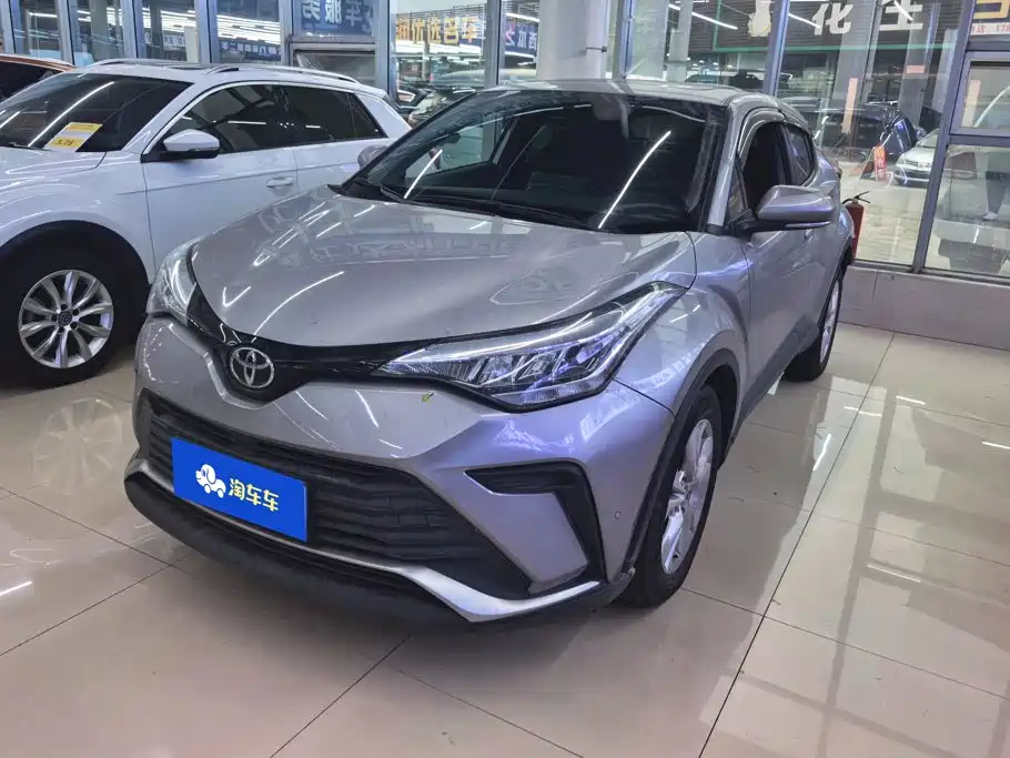 Toyota IZOA 2022 2021 Hybrid 2.0L Yixiang Edition