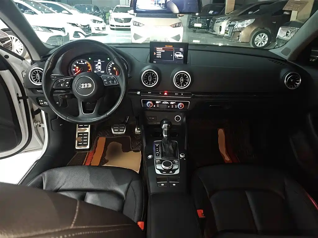 Audi A3 2020 Limousine 35 TFSI Trend China VI фото 7