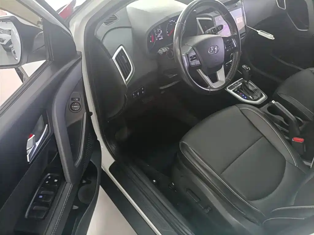 Hyundai Beijing Hyundai ix25 2017 1.6L Automatic Smart Edition фото 16