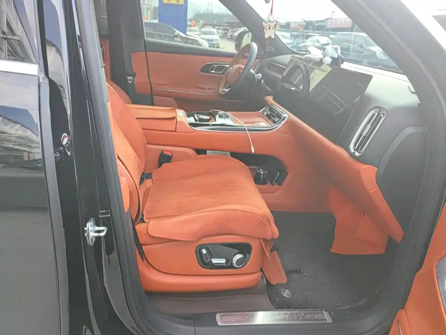 Geely Galaxy Galaxy M9 2025 2025 Base Model