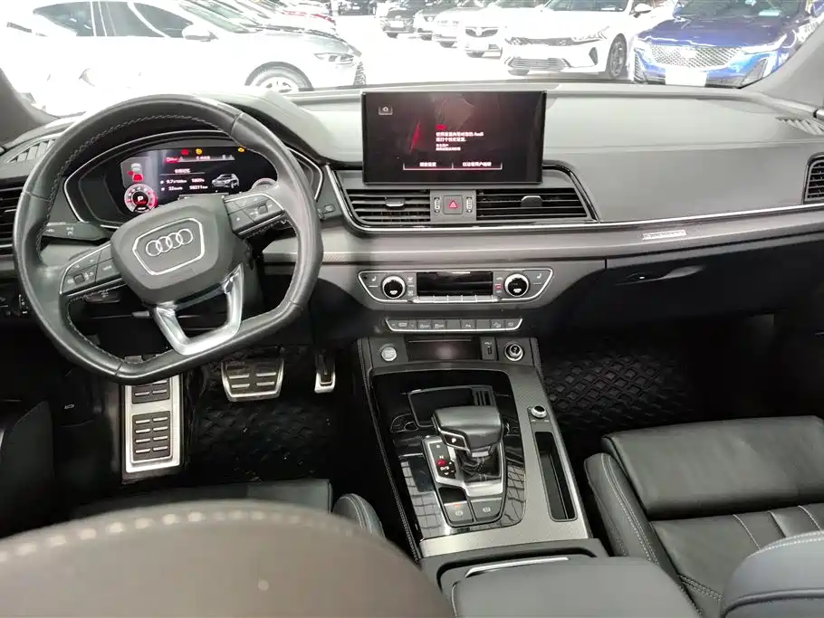 Audi Q5L 2023 40T Ice & Snow Sport Edition фото 12
