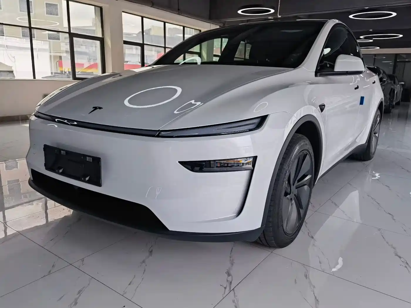 Tesla Model Y 2026