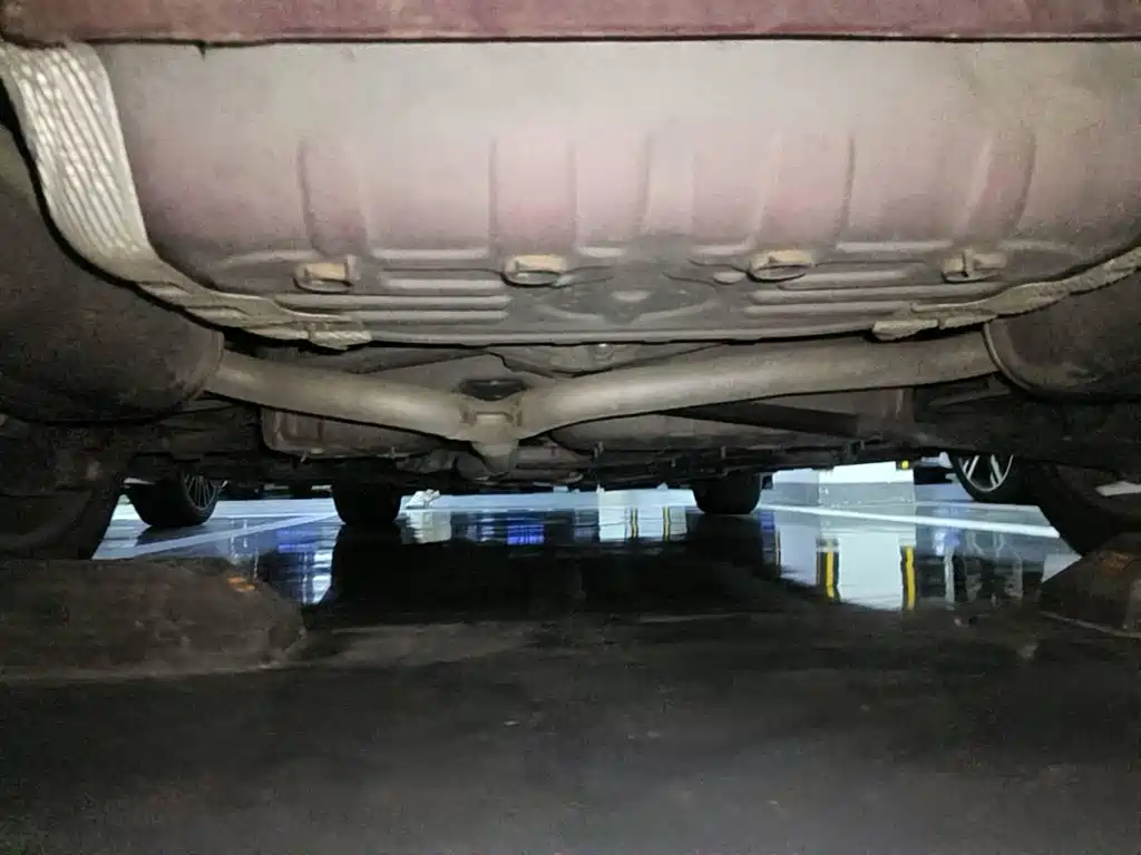 Photo 11 - Buick Verano