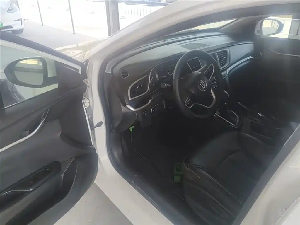 Buick Excelle 2019 18T Auto Connected Elite China VI фото 16