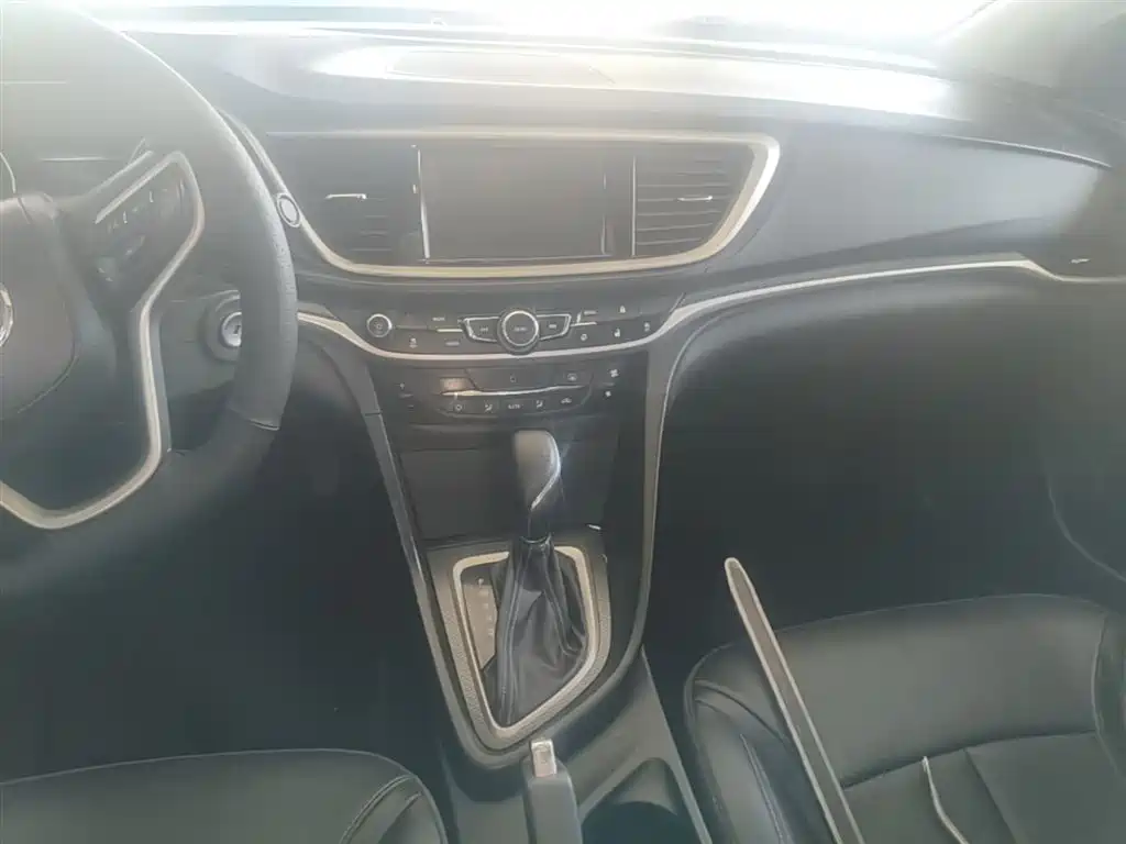 Buick Excelle 2019 18T Auto Connected Elite China VI фото 13