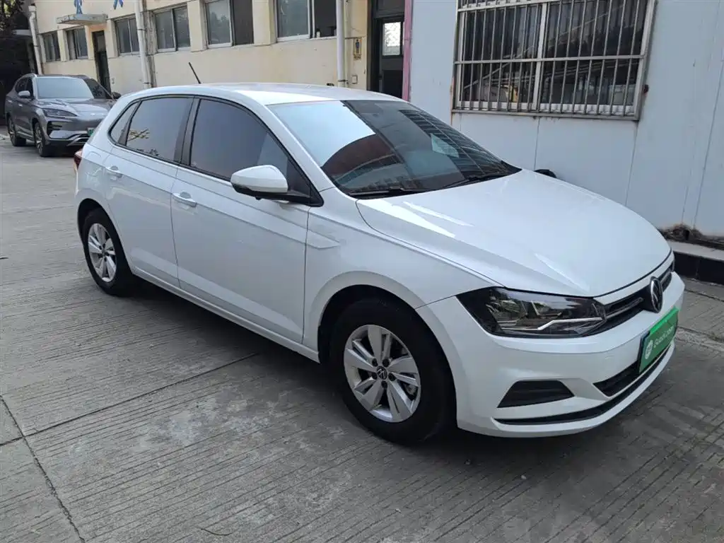 Volkswagen Polo 2023 Facelift Plus 1.5L Auto Joyful Living Edition фото 22