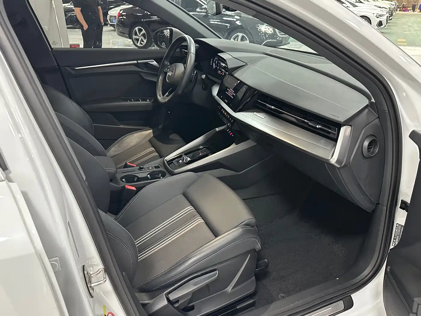 Audi Audi A3 2023 Facelift Sportback 35 TFSI Fashion Sport 6