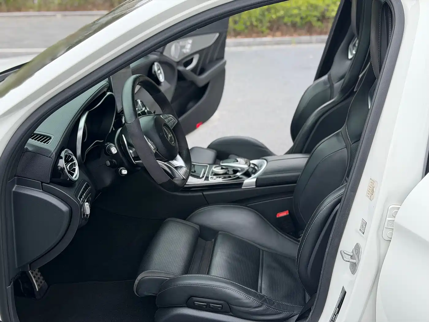 Mercedes-Benz C-Class AMG 2015 AMG C 63 фото 9
