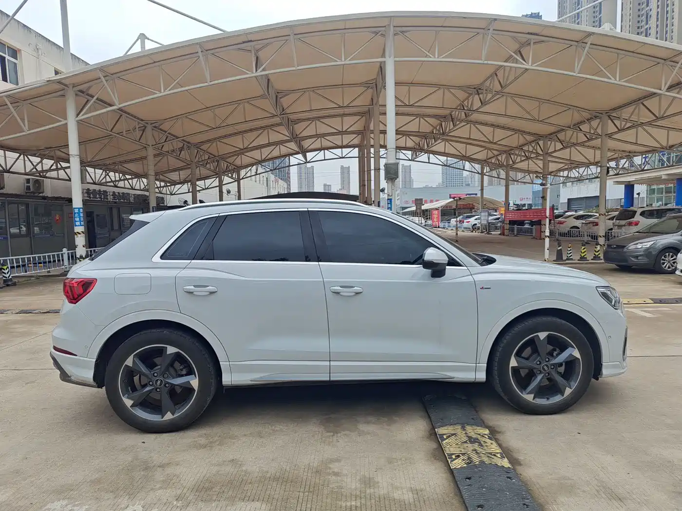 Audi Q3 2023 35 TFSI Fashion Dynamic (1.4T) фото 5