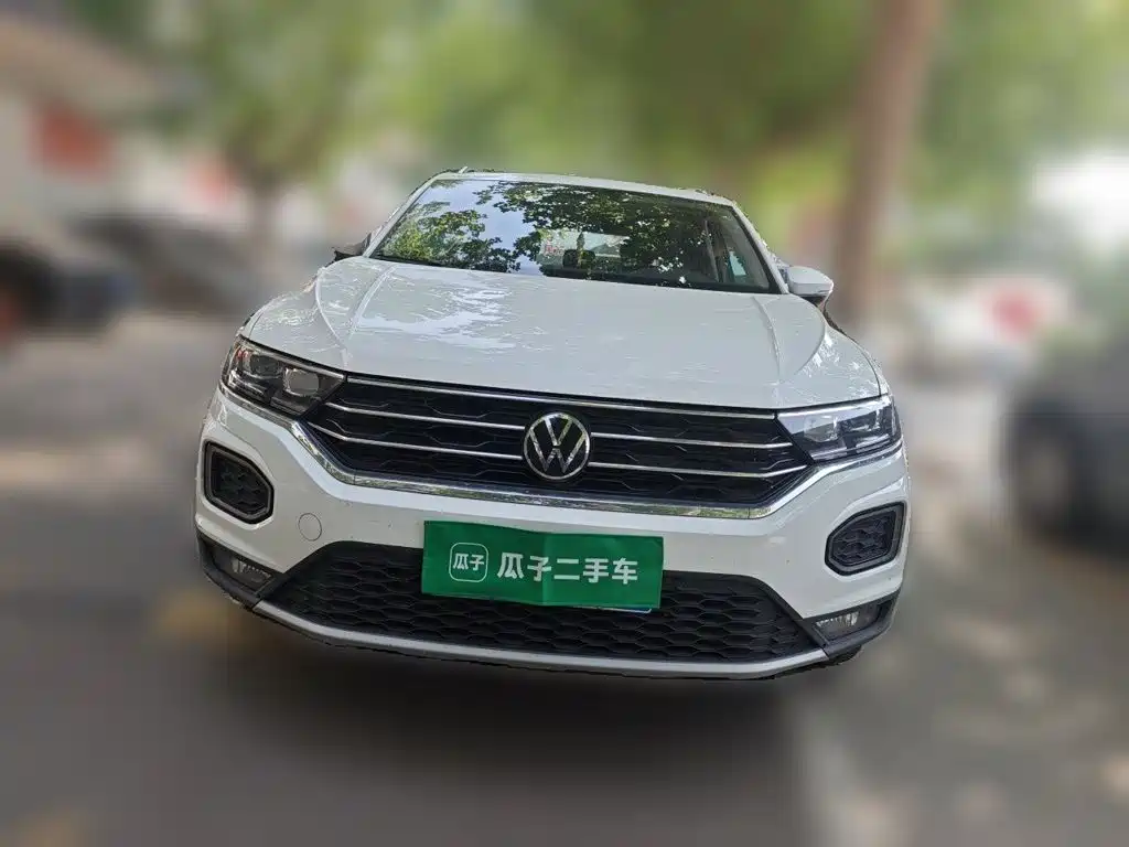 صورة 2 - Volkswagen T-ROC