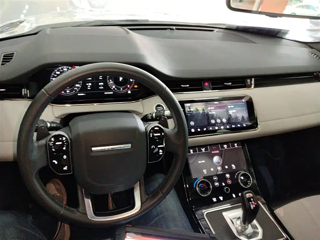Land Rover Range Rover Evoque 2020 249PS R-DYNAMIC S Sport Edition фото 12