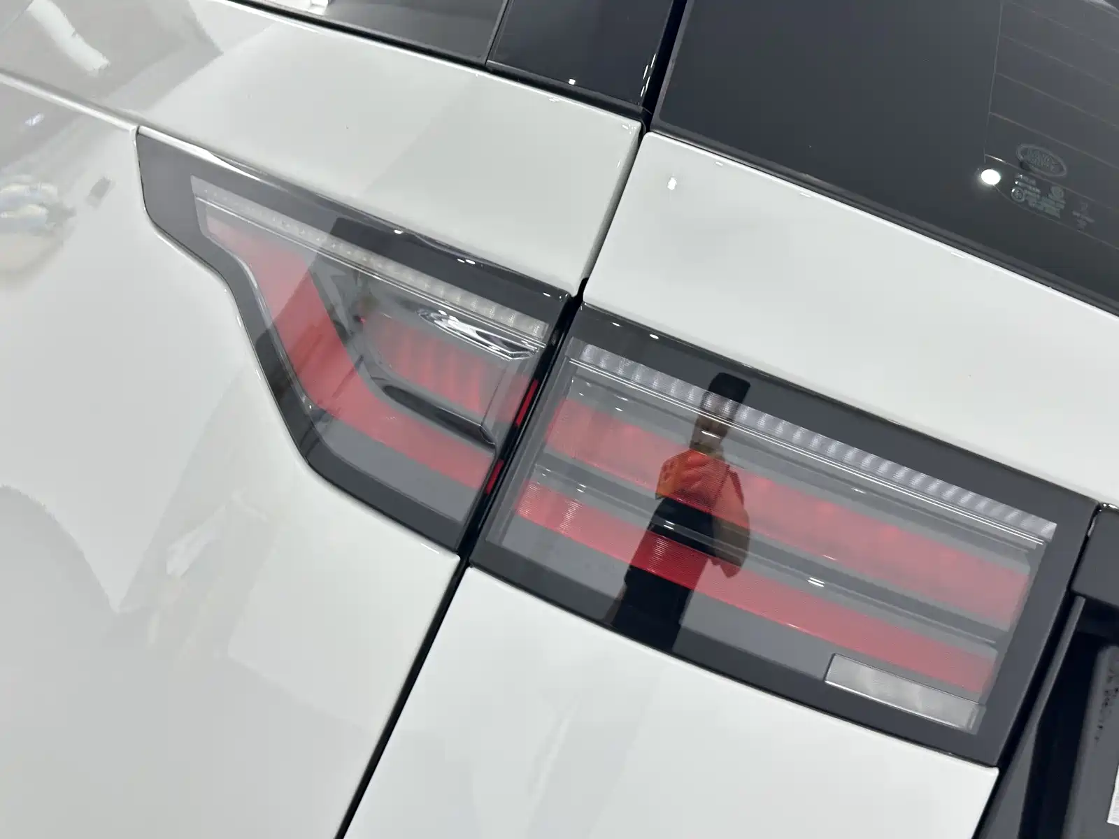 Фото 20 - Land Rover Discovery