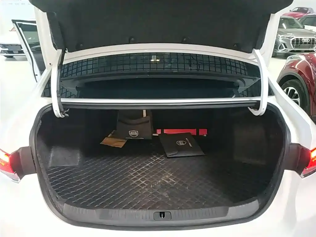 Buick Excelle 2021 Facelift Exemplar 1.5L Auto Elite фото 19