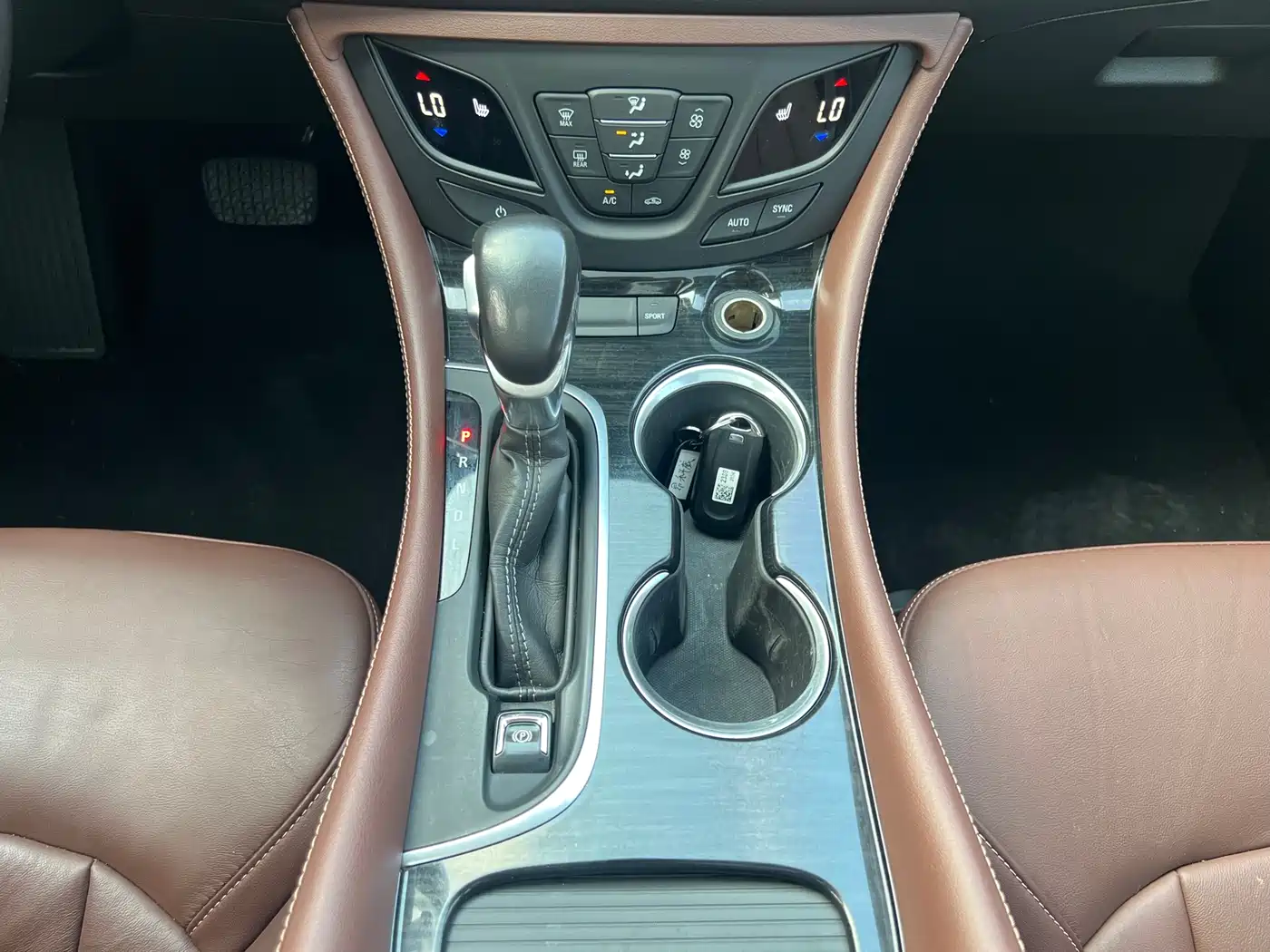 Buick Envision Plus 2020 28T AWD Elite фото 17
